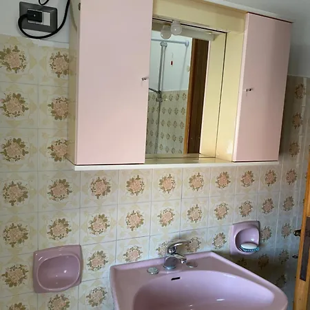 Holidays House Apartment *
