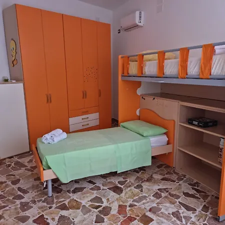 Holidays House *